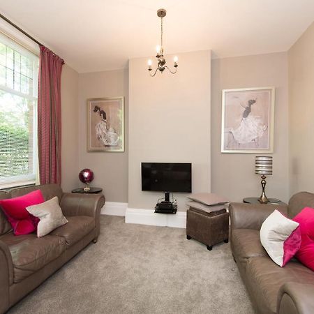 Albany House By Harrogate Serviced Apartments المظهر الخارجي الصورة