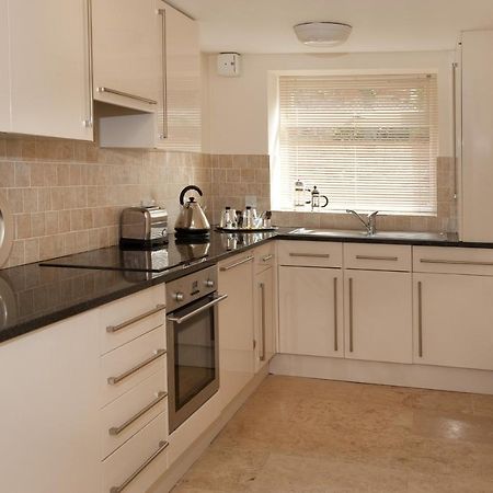 Albany House By Harrogate Serviced Apartments المظهر الخارجي الصورة