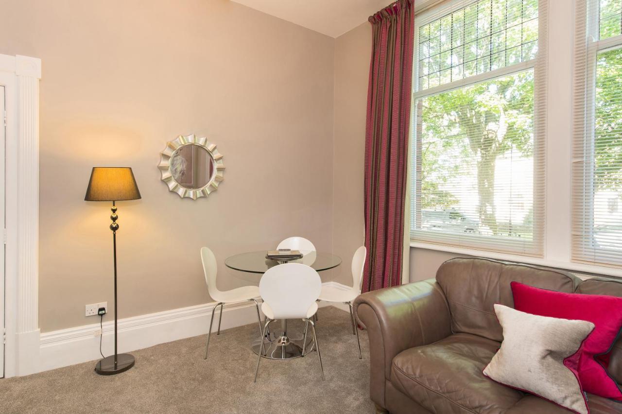 Albany House By Harrogate Serviced Apartments المظهر الخارجي الصورة