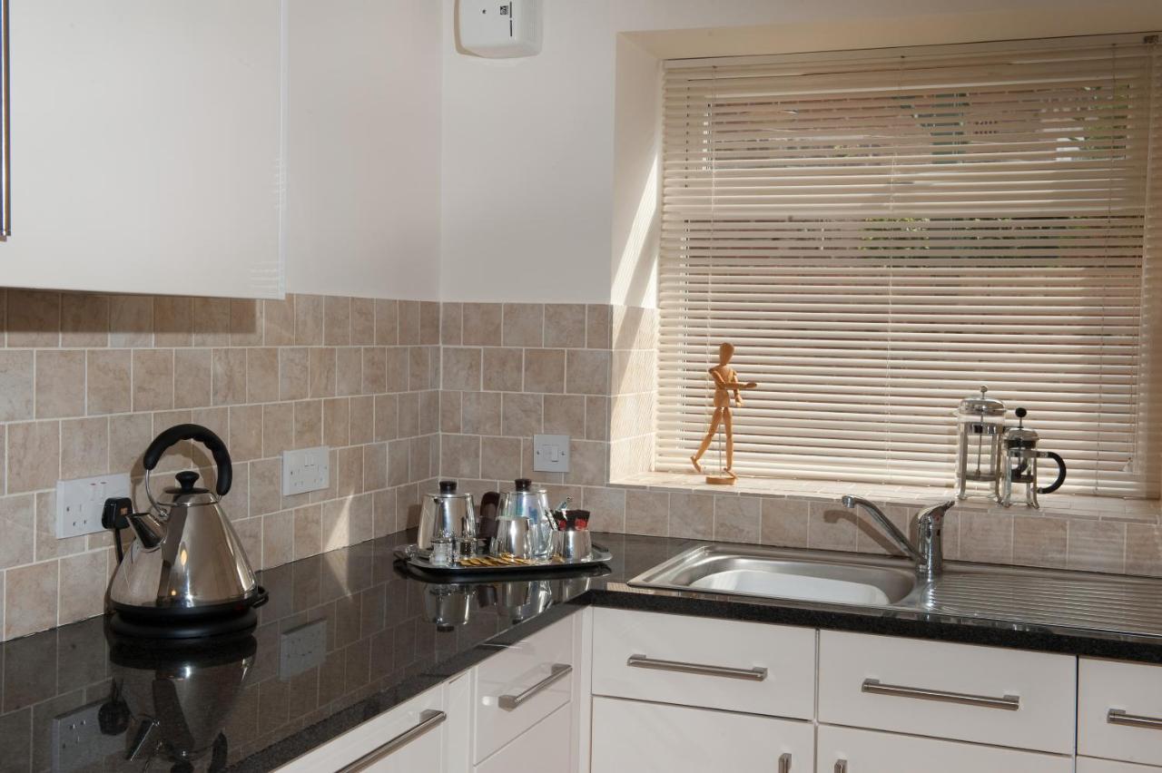 Albany House By Harrogate Serviced Apartments المظهر الخارجي الصورة